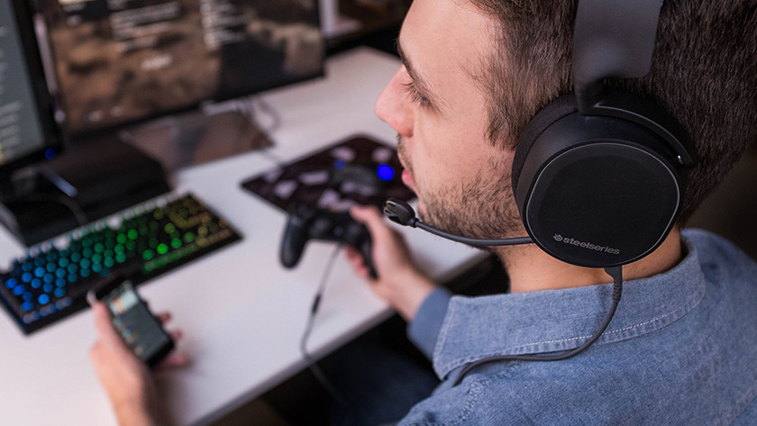 Chọn tai nghe chơi game