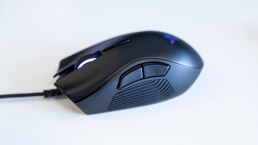 Review chuột Razer Naga Trinity