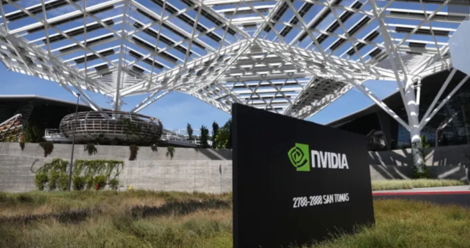 Mỹ thắt chặt xuất khẩu chip cao cấp sang Trung Quốc