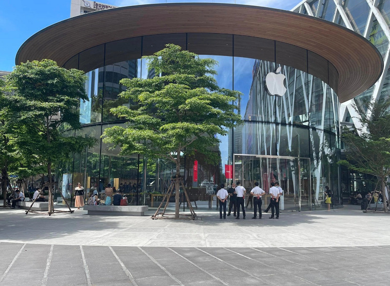 Khó xách tay iPhone 14 từ Thái Lan