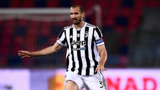 Trung vệ Chiellini