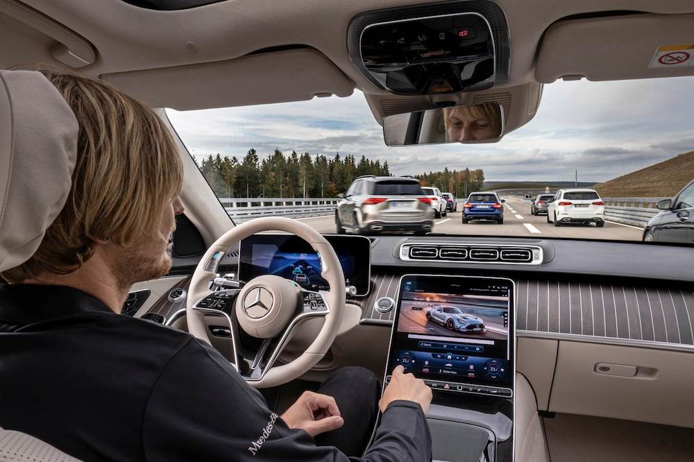 Chiến lược thương hiệu Mercedes sẽ có chuyển biến trong thời gian tới (ảnh: Teslarati).